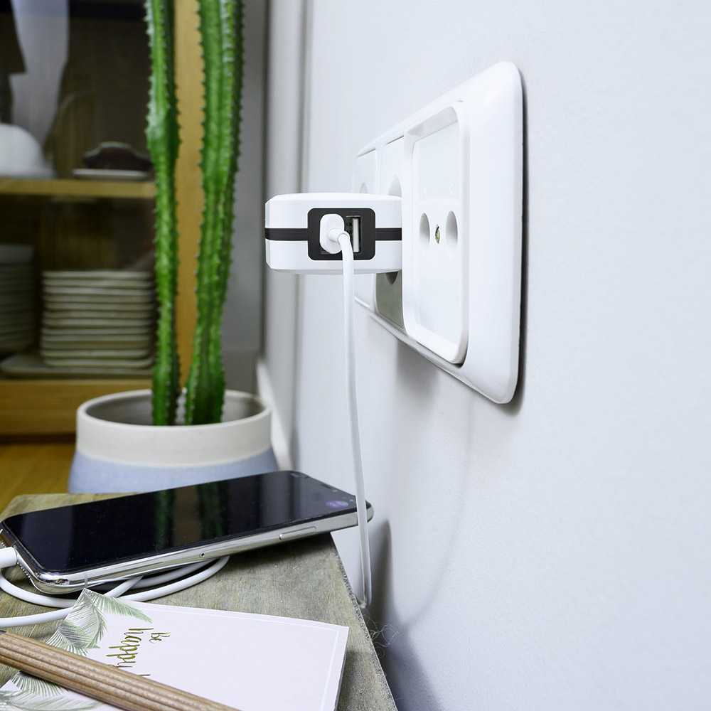 Tooq TQWC-1S02WT Cargador de Pared Red 17W 3.4A Doble USB 5V para Smartphones Tablets Blanco Adaptador Carga Corriente