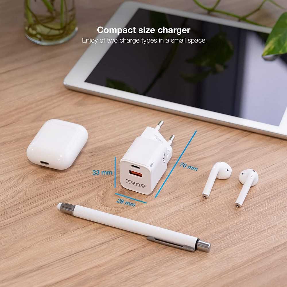 TooQ Cargador de Pared con 2 Puertos, USB-C PD y USB-A QC 20W, Carga Rápida Color Blanco