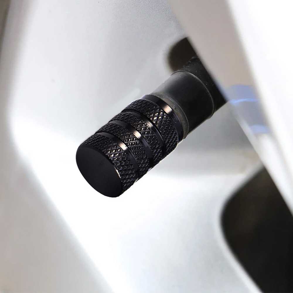 4 Tapones de Aluminio Modelo Circular Negros para Ruedas Válvulas Schrader Coches Motos Motocicletas Tapón de Protección Neumaticos con Válvula Americana Coche Moto Moticicleta Metálicos Cubierta Tapa