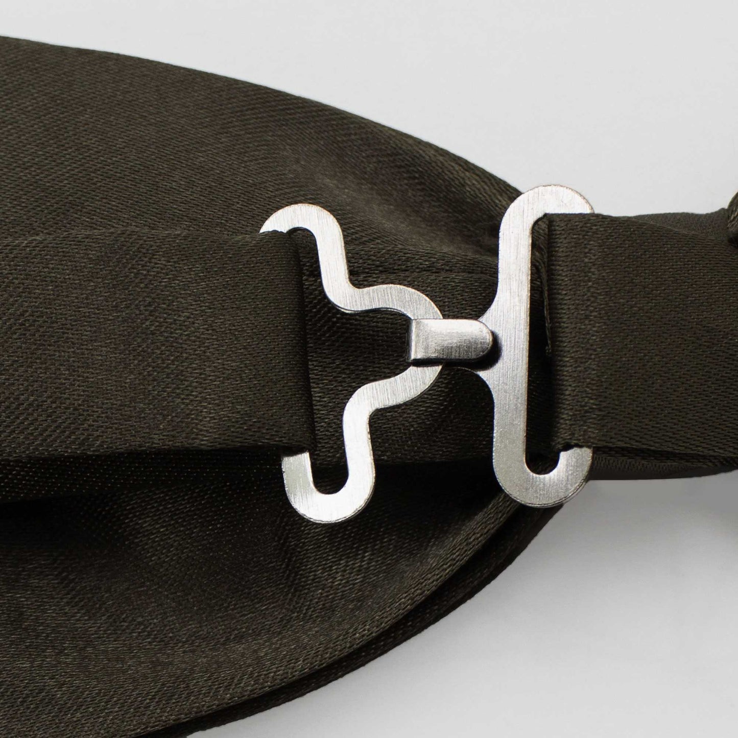 Pajarita Elegante para Hombre de color Nacar Diseño Unicolor con Cierre de Gancho Clip Ajustable, 12cm x 6cm, Celebraciones, Fiestas, Trabajo, Bodas y Eventos